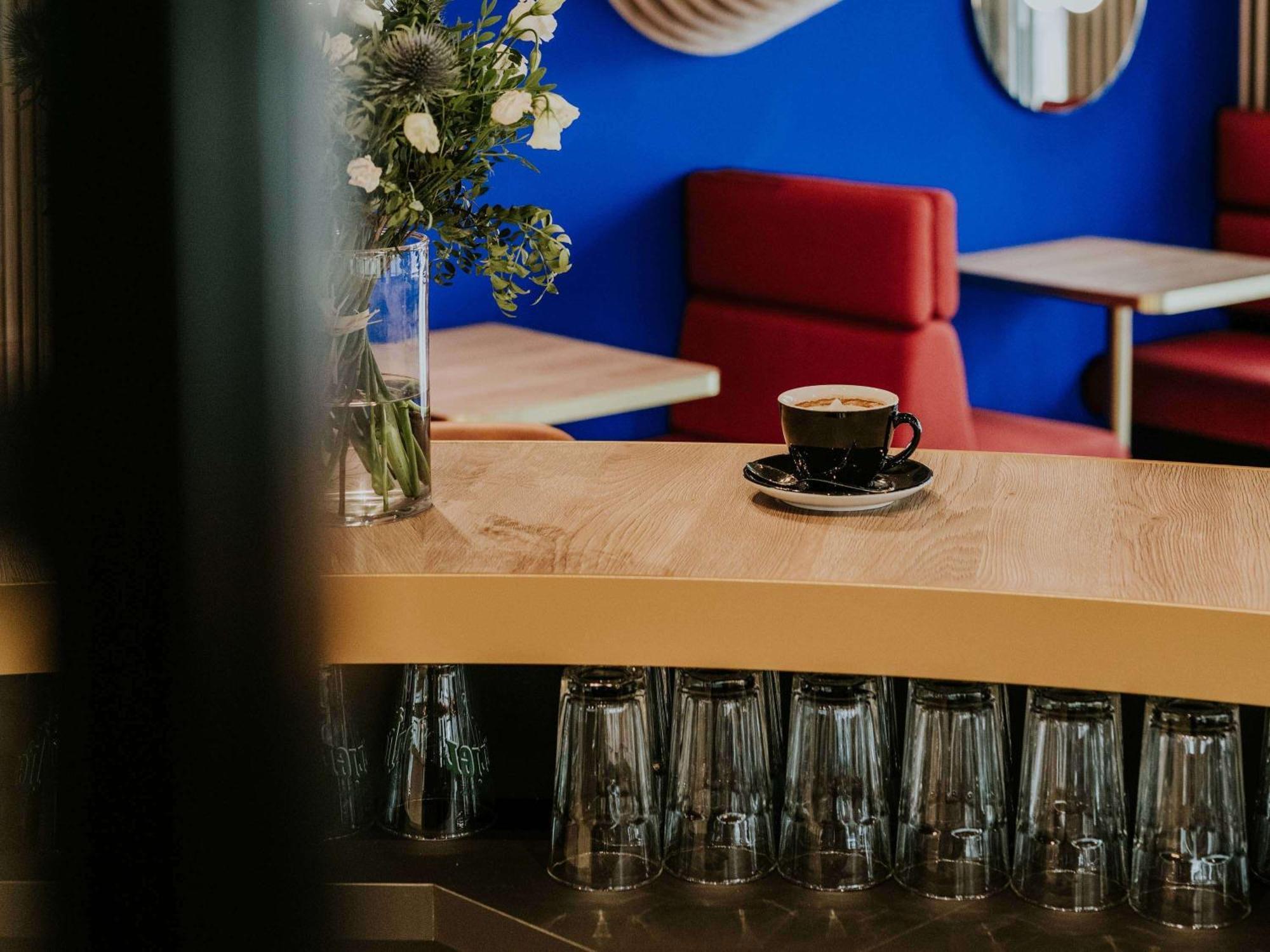 昂热中心车站诺富特酒店 外观 照片